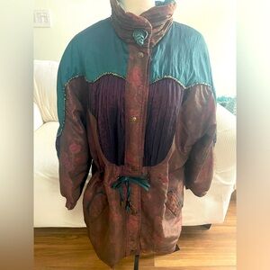 Vintage 1985 IZZI iridescent floral puffer patchwork  lined winter jacket medium
